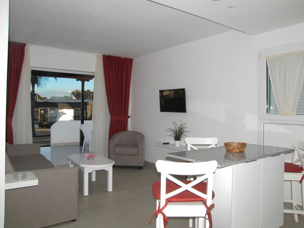 Bungalows Playa Limones Playa Blanca  Ngoại thất bức ảnh